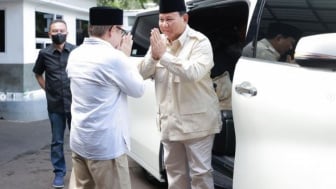 LSI Denny JA Sebut Prabowo Subianto Unggul di Pemilih Islam