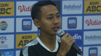 Kecewa Gagal Amankan Tiga Poin di Kandang, Wonderkid Persib Bandung Siap Perbaiki Kekurangan