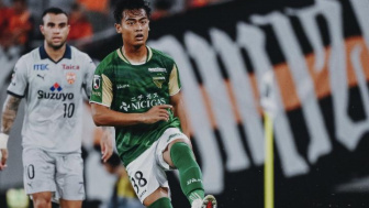 Pratama Arhan Bikin Pelatih Tokyo Verdy Kecewa di Laga Debut, Hiroshi Jofuku: 'Ini musibah...'