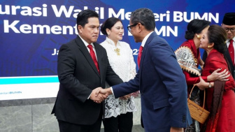 Fokus Urus Piala Dunia dan Stadion JIS Popularitas Erick Thohir Meroket, Bagaimana Dengan Anies Baswedan?