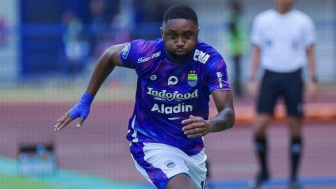 Persib Bandung Ditahan Imbang Barito Putera! Bobotoh Layangkan Komentar, Bojan Hodak: Kami Tidak Beruntung