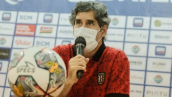 Pelatih Bali United Stefano Cugurra Kena Semprot Usai Mainkan Haudi Abdillah Saat Kontra Lee Man FC