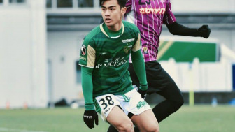 Baru Kebobolan 22 Gol! Tokyo Verdy Catatkan Prestasi di J-League 2 Berkat Bek Pratama Arhan?