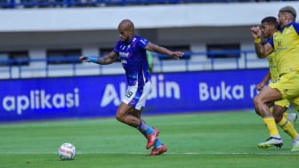 Pemain Persib Bandung Banyak yang Absen Lawan PSIS Semarang, Bojan Bodak Dapat Suntikan Tambahan?