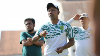 Uston Nawawi Efek? Bonek Minta Ubah Waktu Pertandingan Persebaya Surabaya: Supaya Buruh Pabrik Bisa Nonton