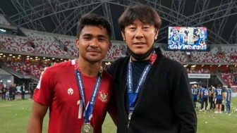 Shin Tae Yong dan PSSI Dirujak Bung Towel, Penampilan Pemain Timnas Indonesia U-23 Dianggapnya Buruk dan Nihil Prestasi