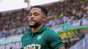 Paulo Victor Absen di Laga Persebaya Surabaya vs PSS Sleman, Alami Cedera Parah?