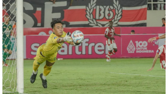 Usai Dihujat Habis-habisan, Kini Bonek Dukung Penuh Ernando Ari Jadi Kiper Terbaik di Ajang Piala Asia U-23