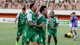 Jelang PSS Sleman Kontra PSM Makassar, Brigata Curva Sud Gagal Fokus ke Wahyudi Hamisi Saat Gym Session, Ada Apa?