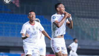 Ukir Gol Debut Bersama Arema FC Musim Ini, Ginanjar Wahyu Dedikasikan Gol untuk Ini