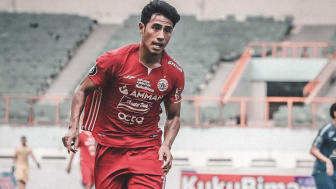 Dapat Kartu Merah Saat Lawan Persib, Hanif Sjahbandi Digeruduk Fans Persija: Pemain Tarkam