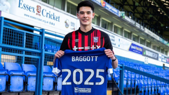 Nyaris Turun Kasta, Bek Timnas Indonesia Elkan Baggott Resmi Bertahan di Ipswich Town