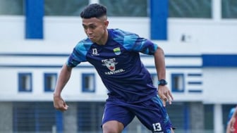 Winger Persib Bandung Ini Sempat Diprediksi Bersinar di Masa Depan, Tapi Kini Meredup Bak Ditelan Bumi