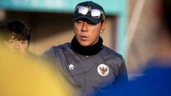 Unggah Stiker Garuda, Pemain Liga Inggris Ini Kembali Masuk Proyek Naturalisasi Shin Tae-yong dan PSSI?