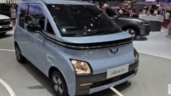 Mobil Listrik Wuling Air Ev Lite Bikin Makin Kece di Jalanan Tanpa Kena Macet! Cuma Segini Harganya