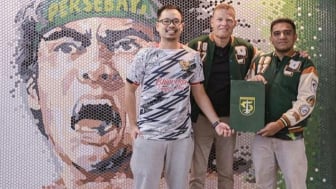 Ngeri ! Pelatih Anyar Persebaya Surabaya Josep Gombau Diisukan Pangkas 7 Pemain di Bursa Transfer