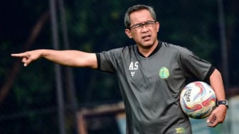 Jelang Persikabo 1973 Hadapi Persis Solo, Aji Santoso Syukuri Absennya 2 Pemain Laskar Sambernyawa