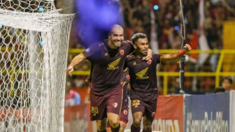Didepak PSM Makassar, Adam Alis Beri Kode Wiljan Pluim Bakal Gabung Borneo FC di Putaran Ke-2 BRI Liga 1 2023/2024