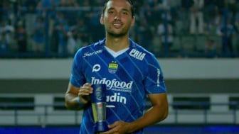 Ezra Walian Optimistis dan Siap Bantu Persib Bandung Raih Gelar Juara di BRI Liga 1