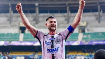 Bukan Yuran Fernandes, Persebaya Surabaya Dikabarkan Rekrut Brendan Hamill di Putaran Kedua BRI Liga 1