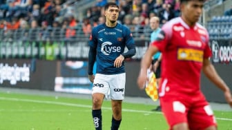 Shayne Pattynama Gagal Bawa Viking FK Menang Usai Terima Kekalahan dari Tromso dengan Skor 3-4, Rating Turun