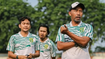 Breaking! Uston Nawawi Kembali Ditunjuk Tukangi Persebaya, Josep Gombau Terdepak dari Kursi Pelatih?