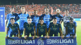 Jelang Persib Kontra Madura United FC, Bobotoh Prediksi 11 Pemain Pertama Usai Marc Klok dan Dedi Kusnandar Absen