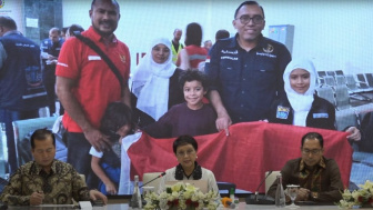 Penuh Tantangan, Kemenlu RI Akhirnya Berhasil Evakuasi 4 WNI dan 1 Istri Warga Palestina