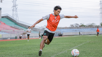 Catur Pamungkas Bebas dari Sanksi Larangan Bertanding, Siap Kembali Perkuat Lini Pertahanan Persebaya