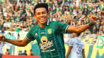 Siap Bikin Bonek Terpana, Winger Rp 2,61 Miliar Persebaya Mulai Moncer di Posisi Baru