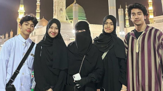Adiba Khanza Menikah, Umi Pipik Sukses Bikin Warganet Terharu Usai Ungkap Pesan Ini untuk Almarhum Uje