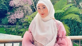 Gara-gara Posting Ini, Kolom Komentar Instagram Larissa Chou Jadi Tempat Debat Warganet