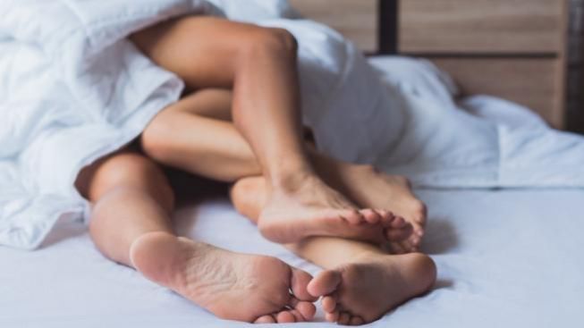 Sedih dan Miss V Kering, Itu Tanda Anda Kurang Berhubungan Seksual