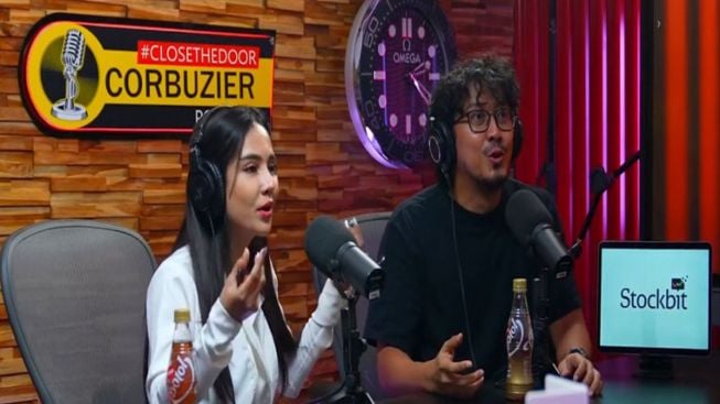 DJ Joana: Paling Enak Didongkrak di Parkiran Mobil, Virgin Lenyap Usia 15 Tahun