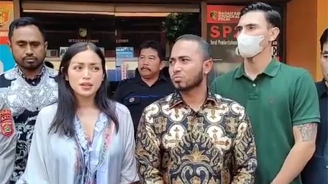 Ditipu Rp9,8 Miliar Bisnis Rental Mobil di Bali, Jessica Iskandar Kesulitan Uang dan Mau Jual Rumah