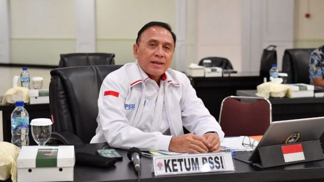 Saat Ketua PSSI Iwan Bule Ucap Hadirin yang Berbahagia di Konpers Tragedi Kanjuruhan Malang, Berujung Desakan Mundur