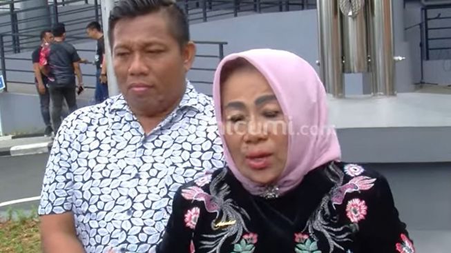 Pengacara Elida Netty Tantang Duel Emak Denise Chariesta, Tak Terima dengan Kelakuan si Anak