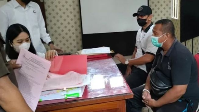 Rugikan Rp5 Miliar Lebih, Manajer Koperasi di Gianyar Dijebloskan ke Tahanan