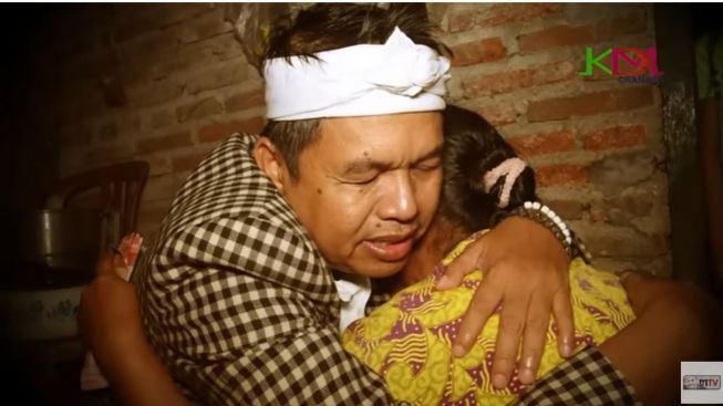Kang Dedi Mulyadi Tunjukkan Kondisi Warga Sesungguhnya, 'Harus Turun Biar Tahu Isi Dapurnya'