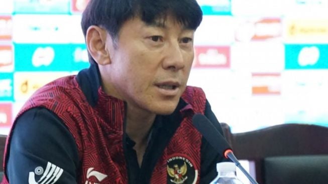 Fix! Lawan Persik, Luis Milla Dapat Bantuan 3 Pemain Timnas Indonesia dari Shin Tae yong, 2 Pilar Comeback di Persib Bandung