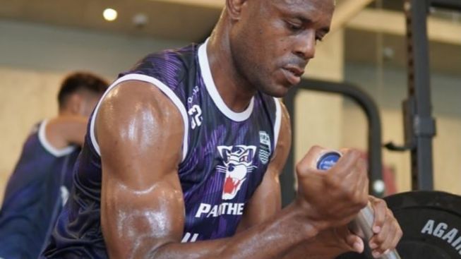 11 Kali Tak Terkalahkan, Pemain Persib Bandung Victor Igbonefo: 'Tantangan Baru'