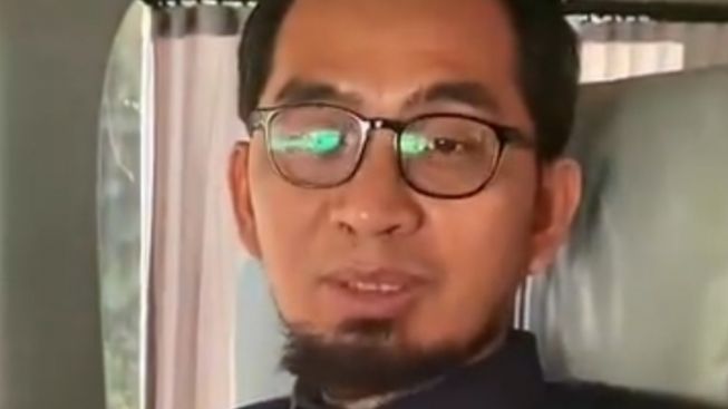 Ternyata, Kepintaran Manusia Tidak Ada Batasnya, Ustadz Adi Hidayat Bocorkan Rahasia Menggalinya