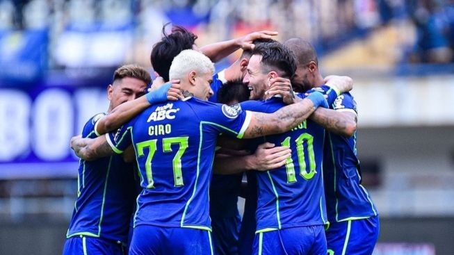 Dihukum PSSI, Eks Pilar CSL China Harap Persib Bandung Lakukan Ini di Pekan 16 Liga 1, Gusur Persija Jakarta di Klasemen?