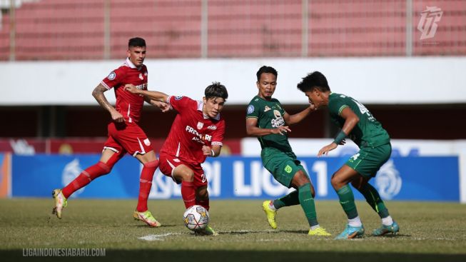 Persebaya Surabaya Vs Persis Solo: Timnya Gagal Cetak Gol, Leonardo Medina Akui Solidnya Pertahanan Bajul Ijo