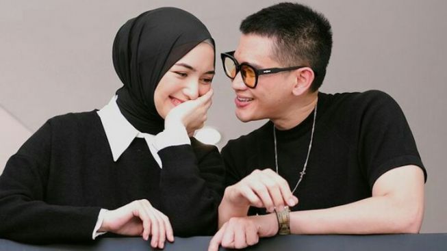 Beredar Video Syur Diduga Rezky Aditya, Video Lama? Citra Kirana Tampilkan Kemesraan dengan Suami