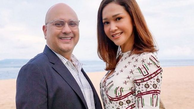 Dapat Suami Kaya Raya, Maia Estianty Ungkap Awal Mula Bertemu Irwan Murssy, Ajak Ngobrol Dulan Auto Menikah