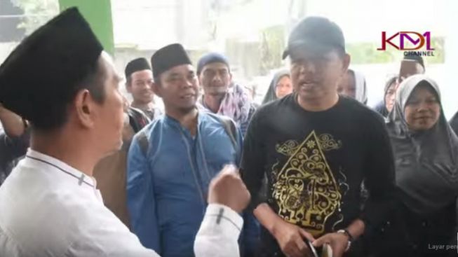 Viral! 149 Jemaah Umroh Asal Purwakarta Mengadu Ke Kang Dedi: Ternyata Tertipu Travel Bodong