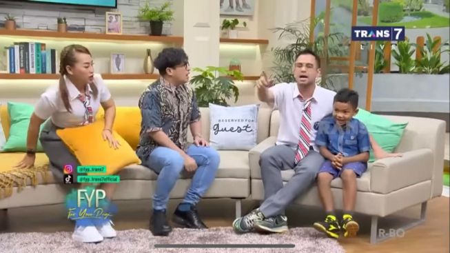 Kagum Melihat Kepintaran Nono Dalam Berhitung, Raffi Ahmad Beri Rp10 Juta Buat Biaya Sekolah