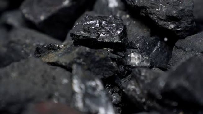 Heboh, Ditemukan Batu yang Menyimpan Energi Listrik di Kongo, Ternyata...