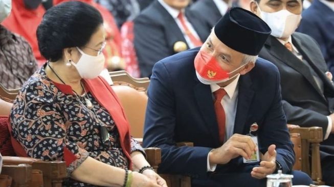 Pidato Ganjar Pranowo Buat Megawati Angguk-angguk Dan Tak Henti Tepuk ...